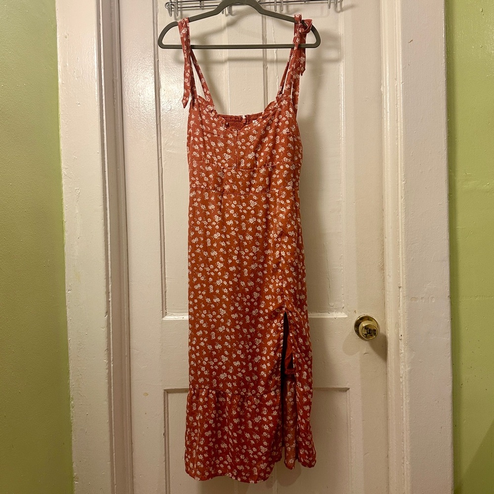 Abercrombie & Fitch Floral Midi Dress